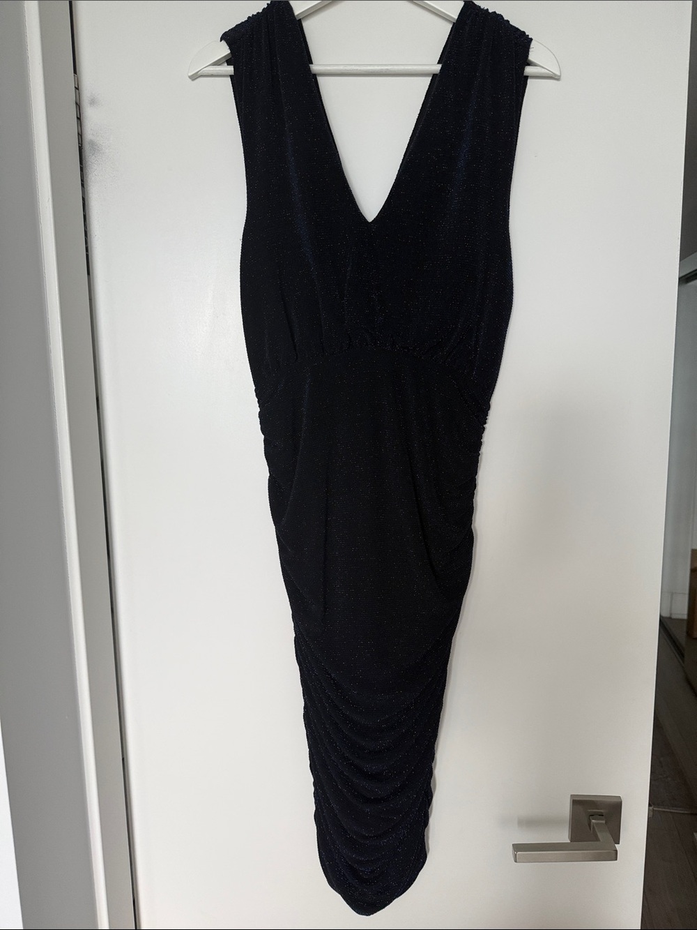 Alice + Olivia - V-Neck Ruched Evening Dress - Size S